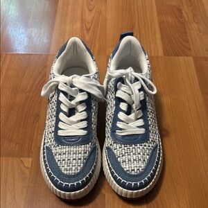 Universal Thread Stylish Blue and White Sneakers Size 6 NWOB